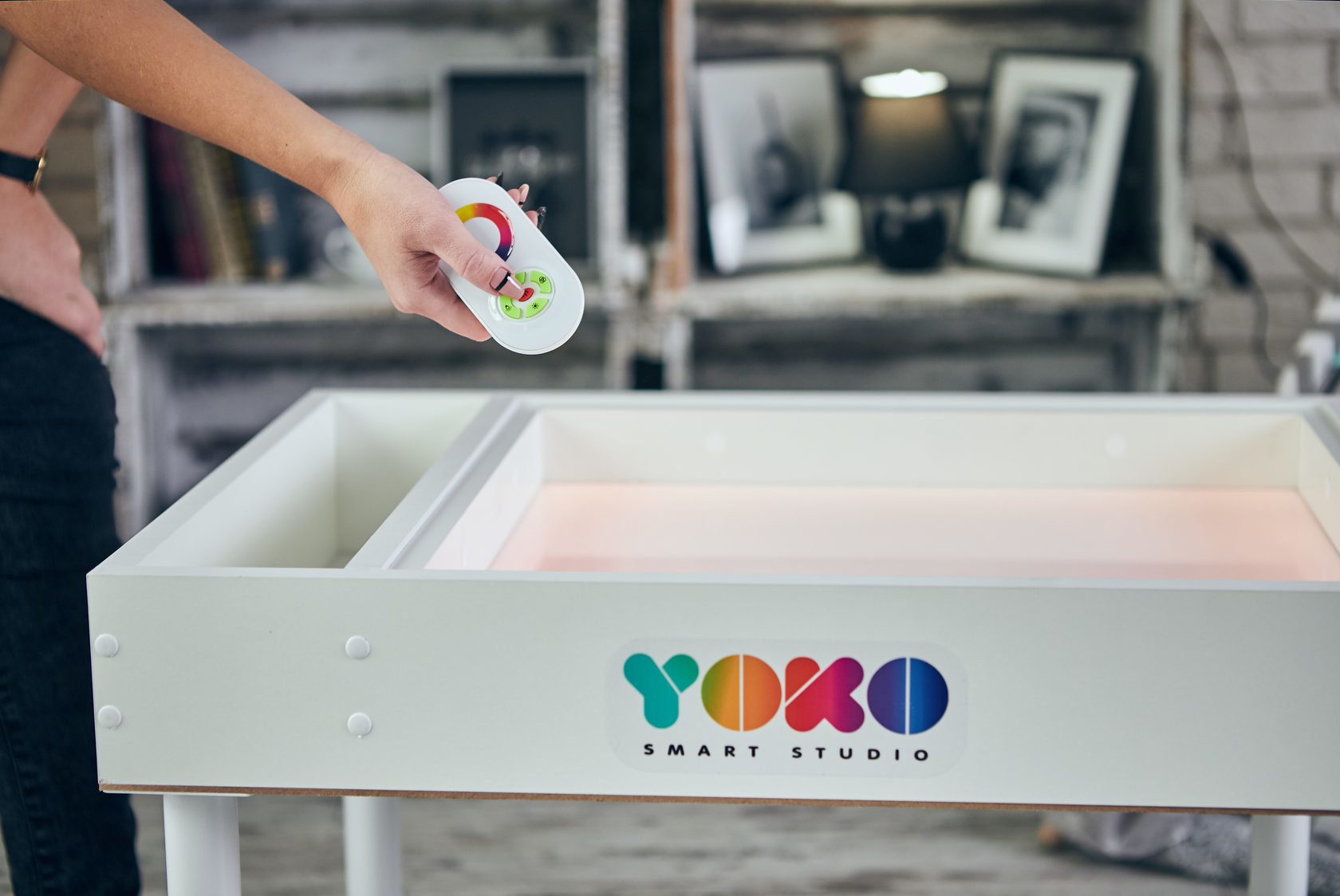 Акція на Световой планшет Yoko smart studio Премиум с крышкой від Y.UA